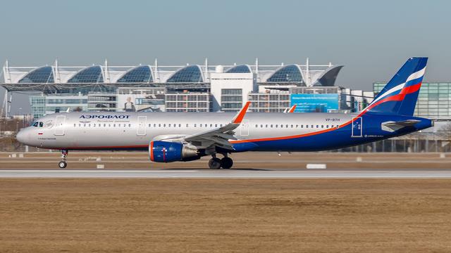 VP-BTH:Airbus A321:Аэрофлот